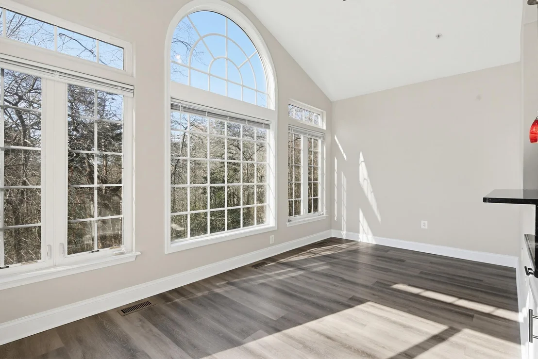 Photo of 14603 FARNHAM LANE