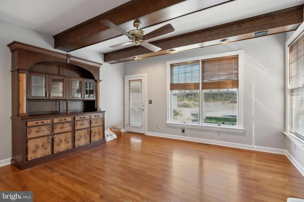 Photo of 5253 RAGGED POINT ROAD