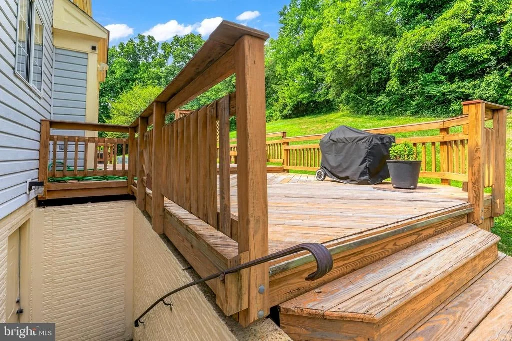 Photo of 9202 MOON RIVER COURT