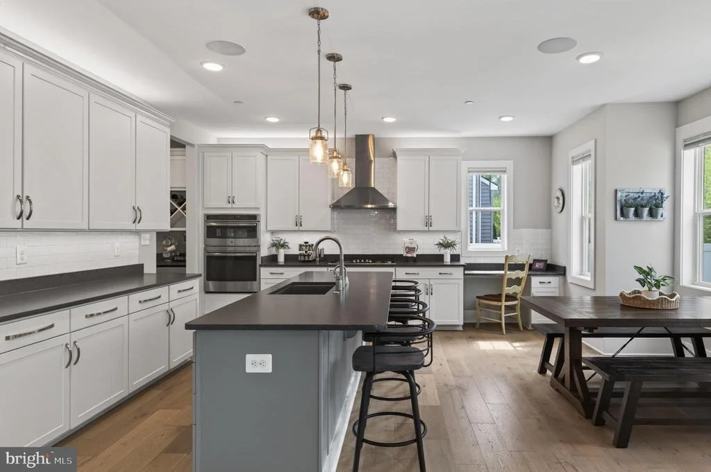 Photo of 38 KLEIS ROAD