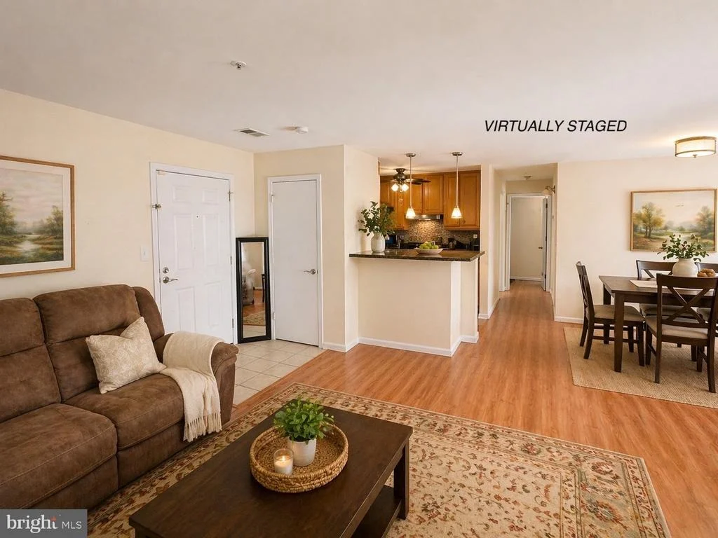 Photo of Unit 4A2 at 3176 SUMMIT SQUARE DRIVE