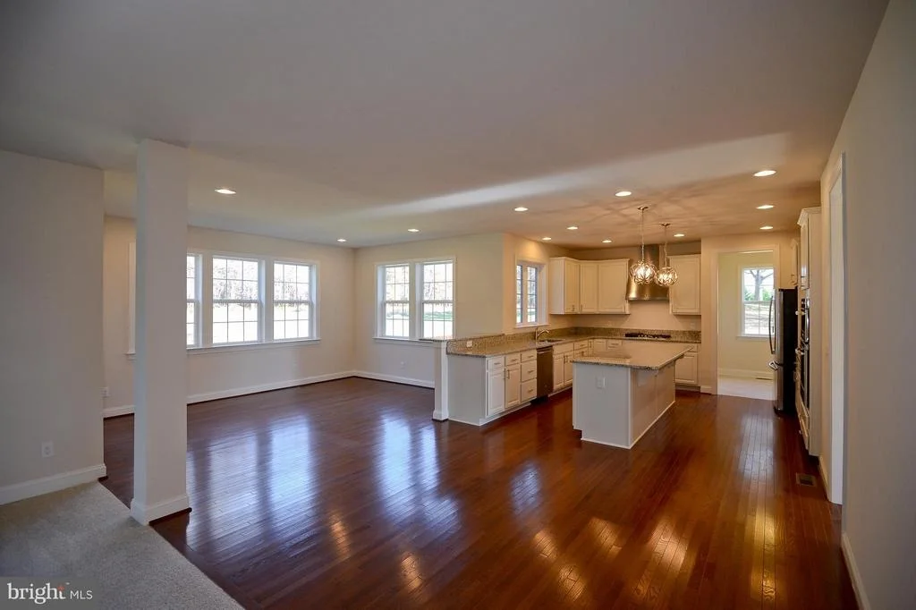 Photo of 15308 THOROUGHFARE ROAD