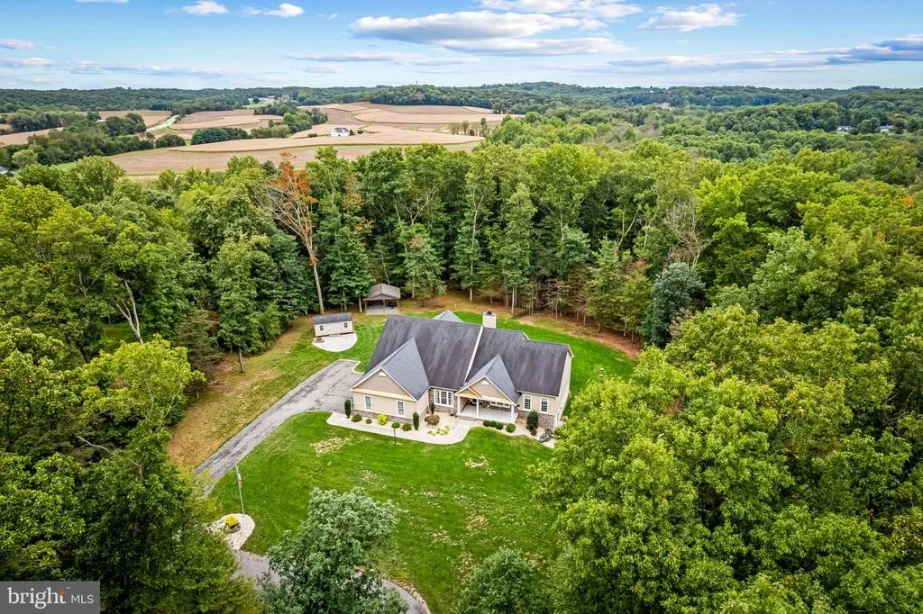 Photo of 1391 MACTON ROAD