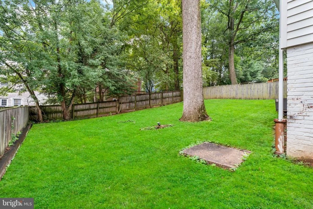 Photo of 121 WHITMOOR TERRACE