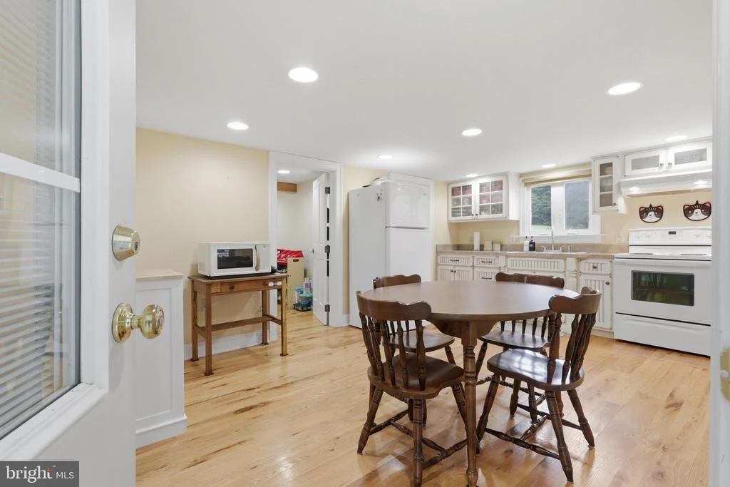 Photo of 5451 BLACK BEAR ROAD