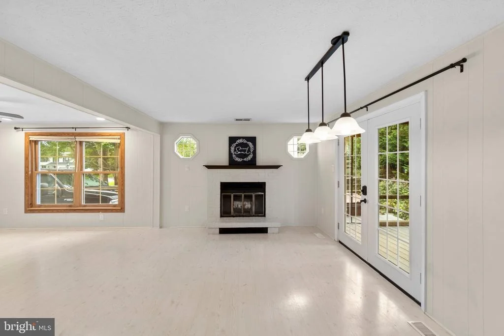 Photo of 17929 DANUBE LANE