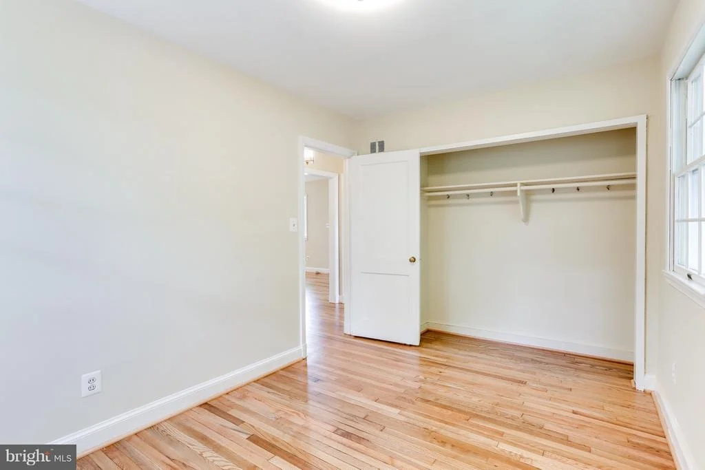 Photo of 514 KERWIN ROAD