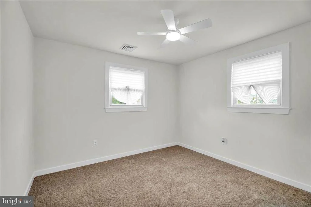 Photo of 7 COLEMAN ROAD