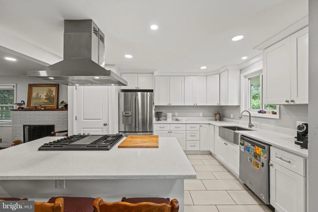 Photo of 803 JOPPA ROAD W