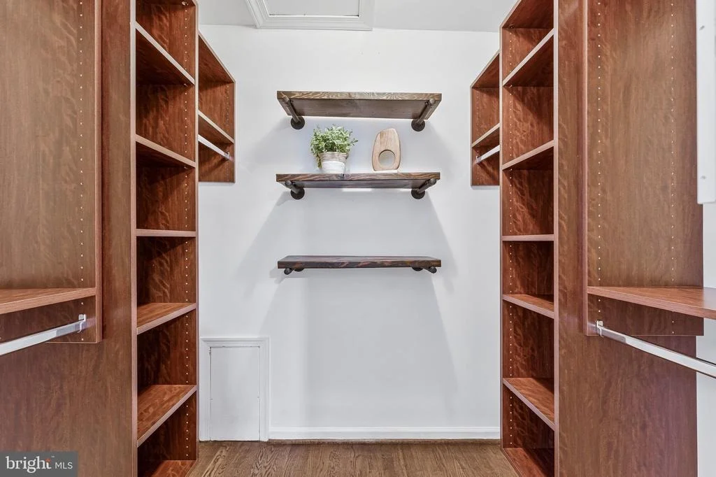 Photo of 7845 OLD DOMINION DRIVE