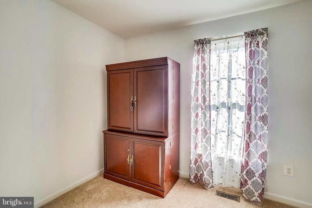 Photo of 2244 CHEROKEE DRIVE