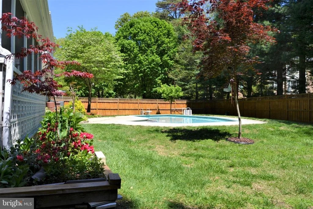 Photo of 613 BAY GREEN DRIVE