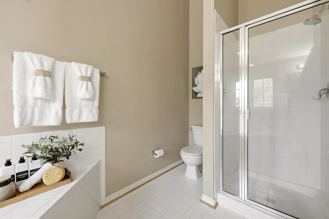 Photo of 17037 LOFTRIDGE LANE