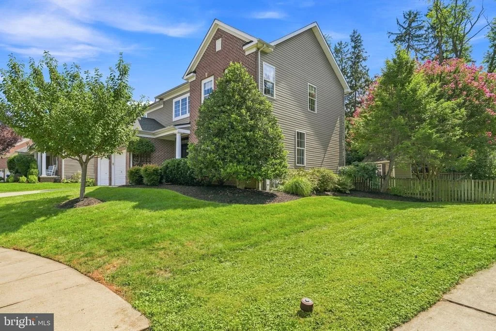 Photo of 2911 MCGONAGALL COURT