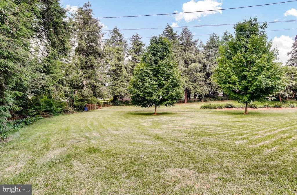 Photo of 903 REECE ROAD