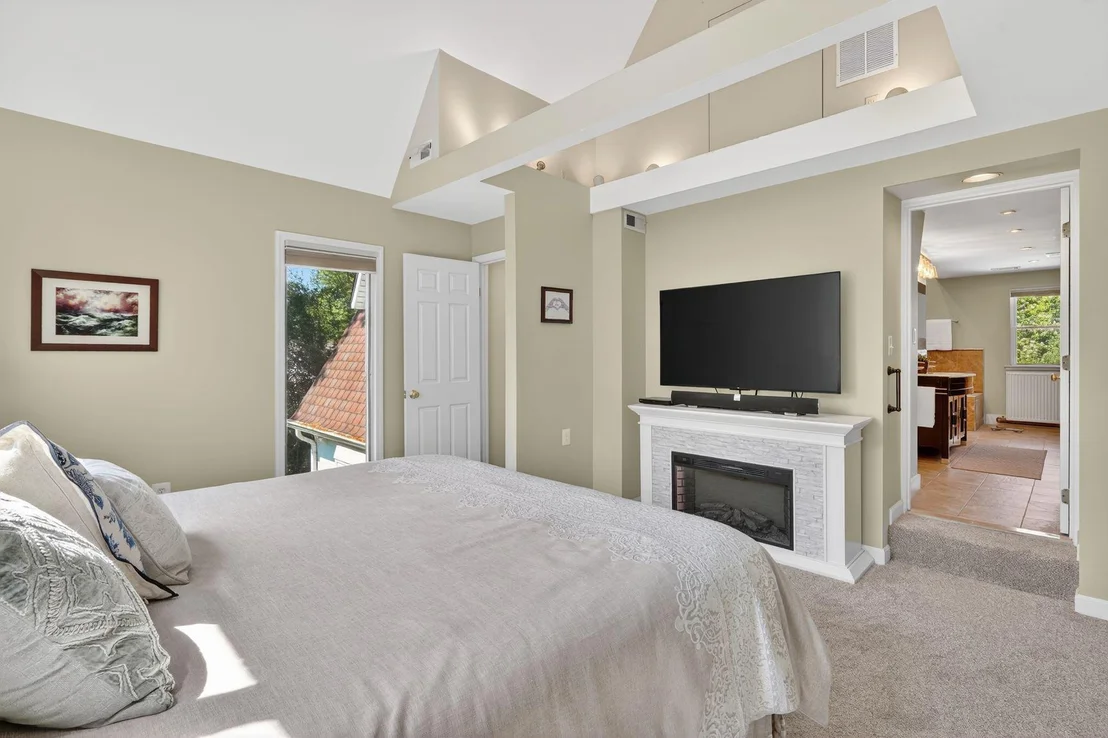 Photo of 4428 BROOKSIDE DRIVE