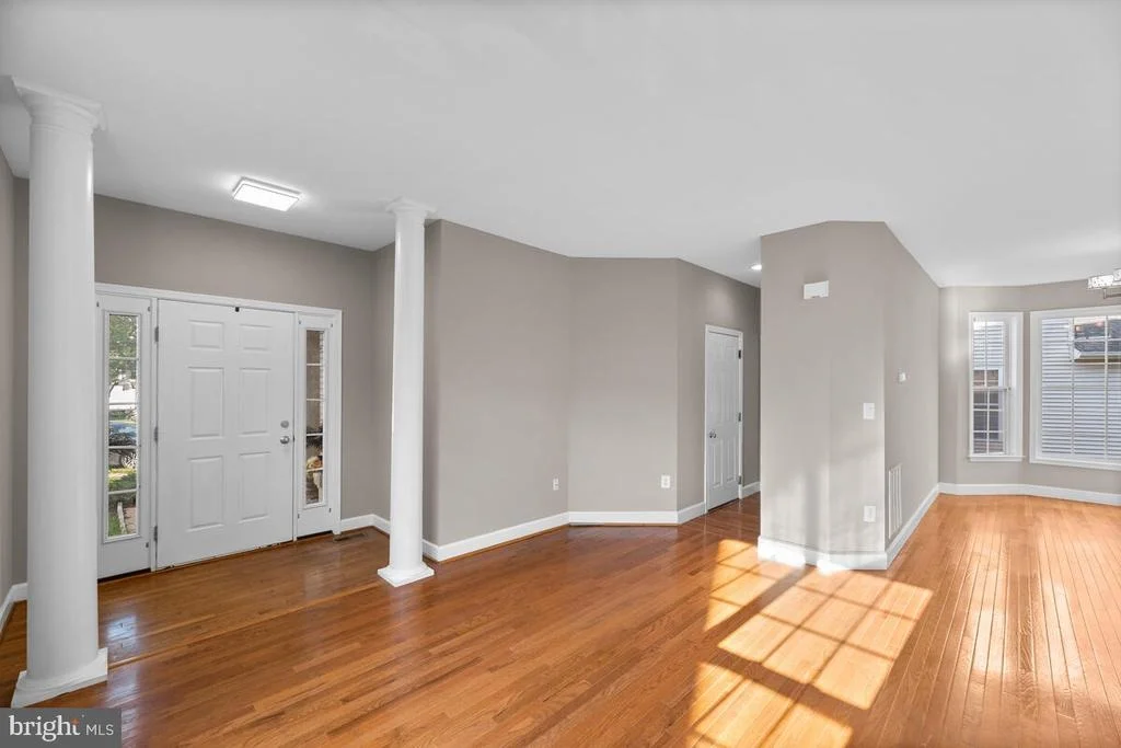 Photo of 1805 N GREENLEESE DRIVE