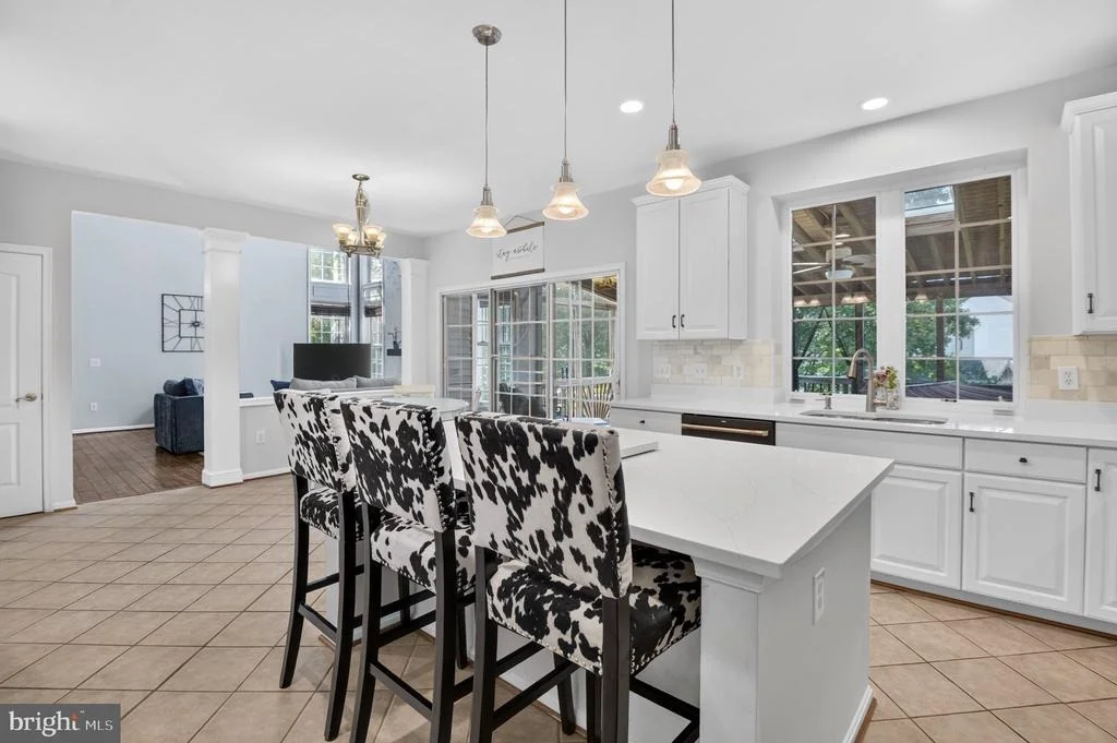 Photo of 6553 BALLYMORE LANE