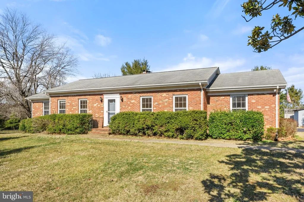 Photo of 19261 BRANDY ROAD