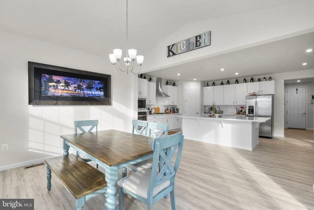Photo of 68 SNOWDROP DRIVE