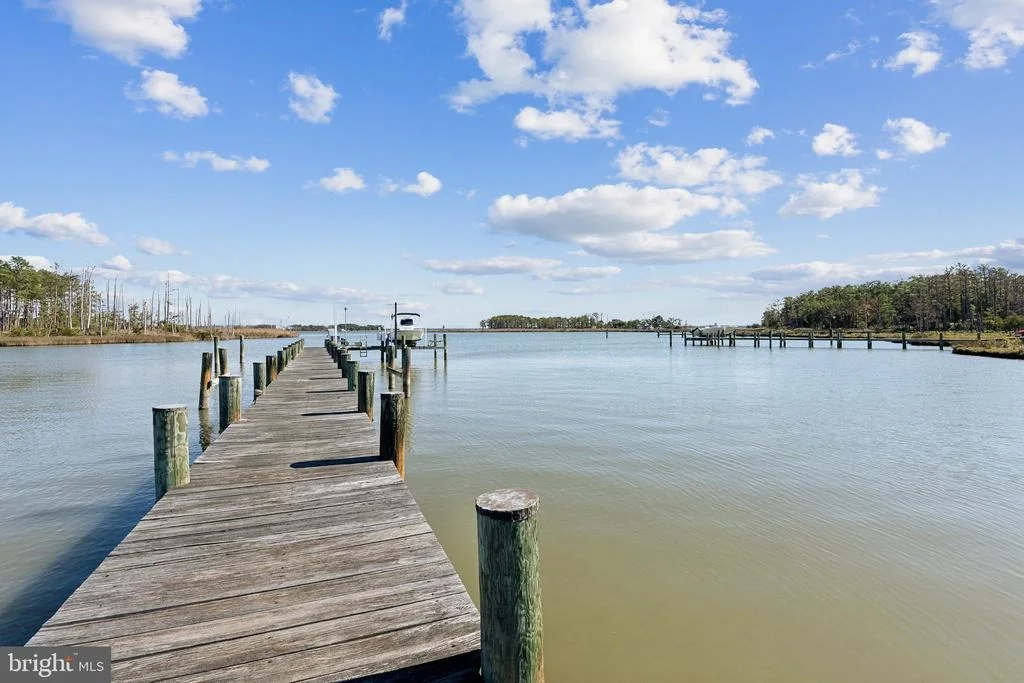 Photo of 5253 RAGGED POINT ROAD