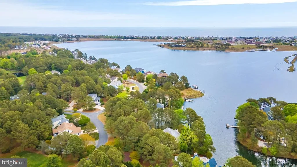 Photo of 208 POND VIEW DRIVE