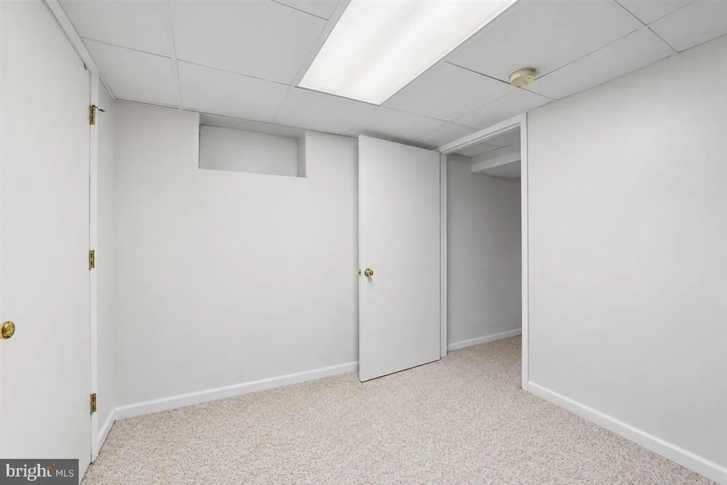 Photo of 1221 DULANEY VALLEY ROAD
