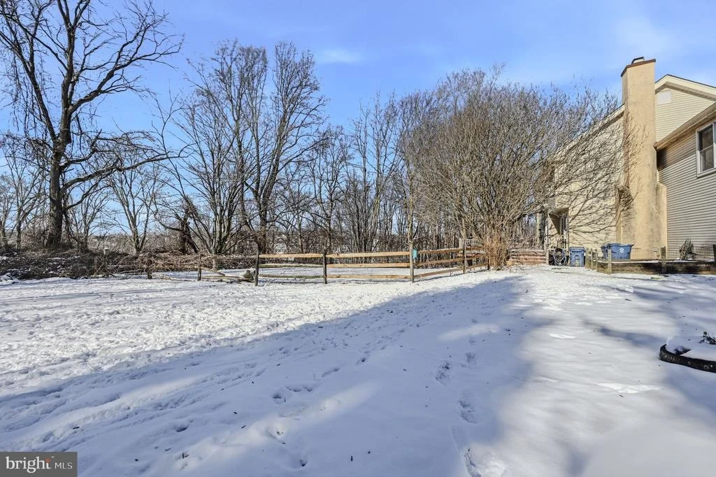 Photo of 5 ROOSEVELT WAY