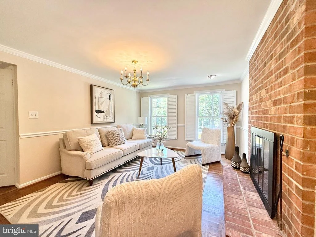 Photo of 1429 LONGHILL DRIVE