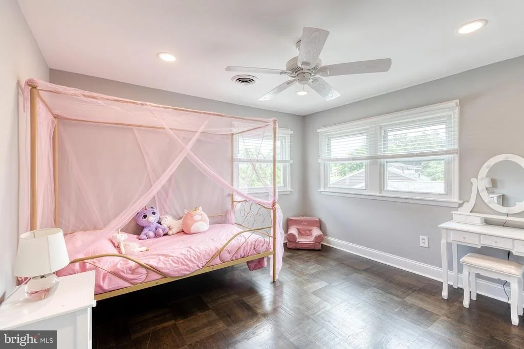 Photo of 5820 HERON DRIVE