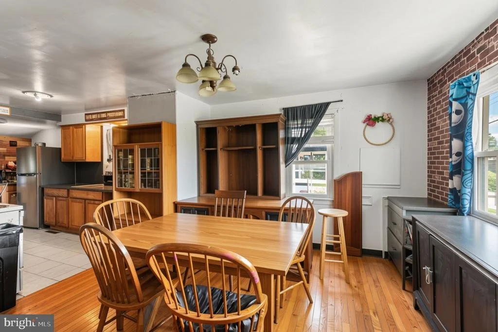 Photo of 3533 LITTLESTOWN PIKE