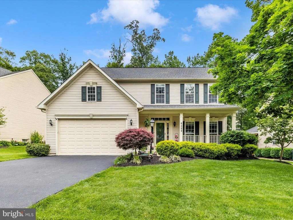 Photo of 6469 SADDLEBROOK LANE