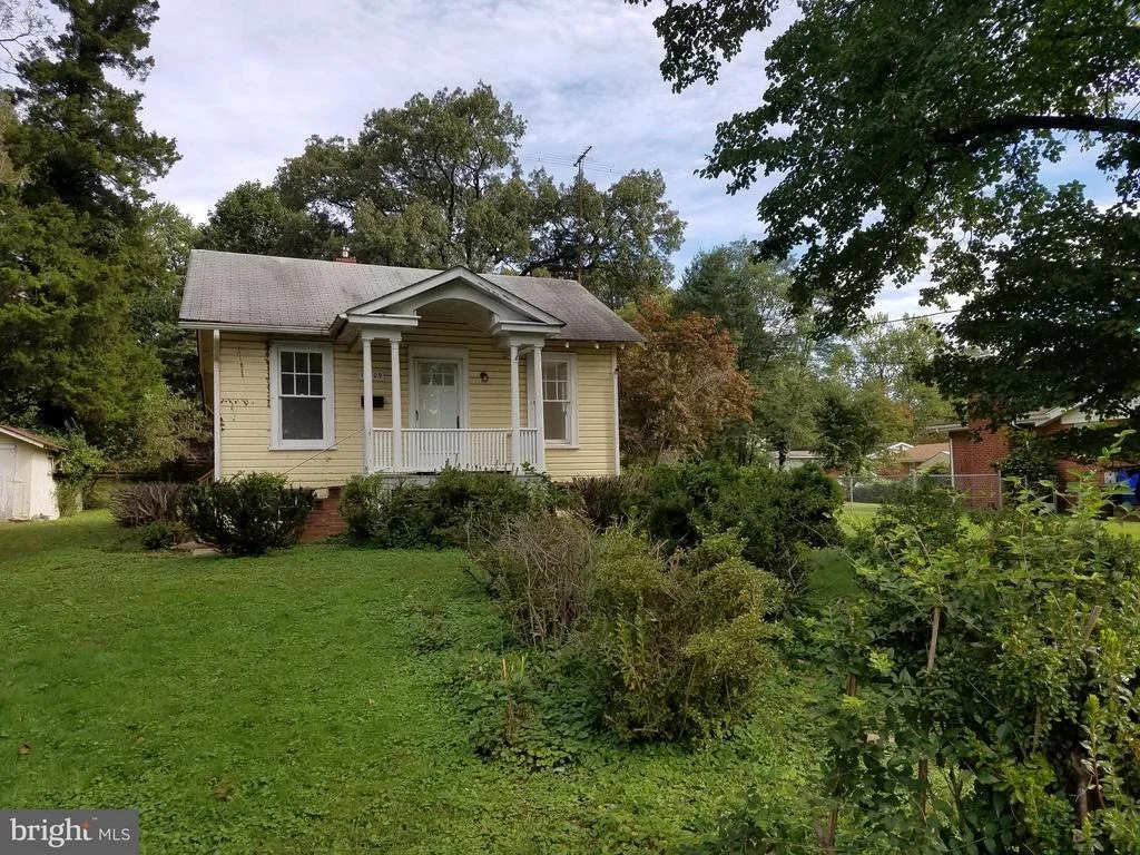 Photo of 11409 MAPLEVIEW DRIVE