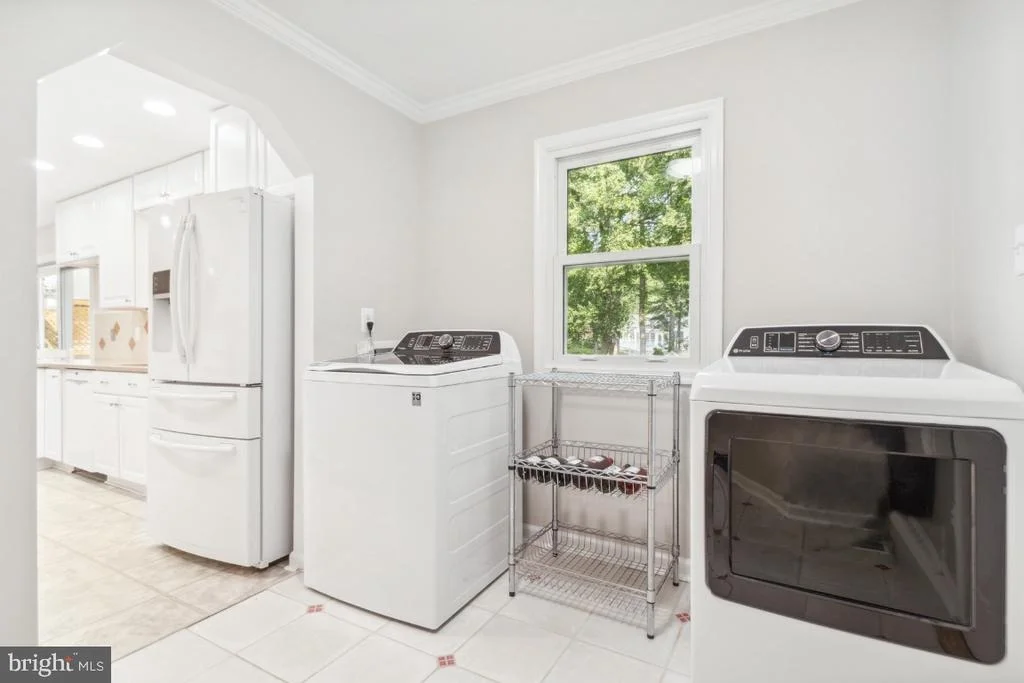 Photo of 4092 FALLWAY LANE