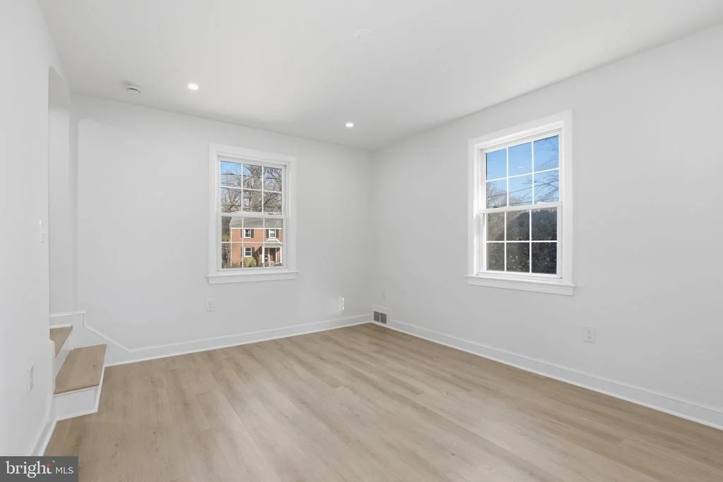 Photo of 311 ELLSWORTH DRIVE