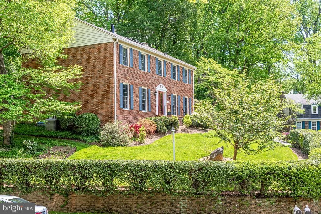 Photo of 5815 BENT TWIG ROAD