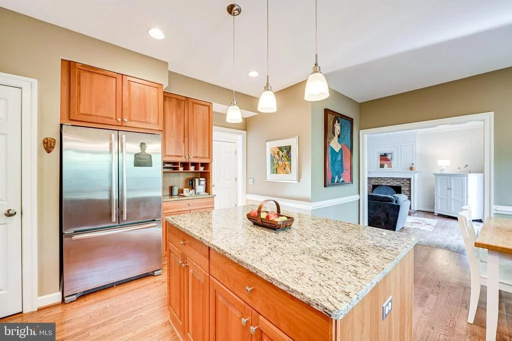 Photo of 9728 HIDDEN VALLEY ROAD