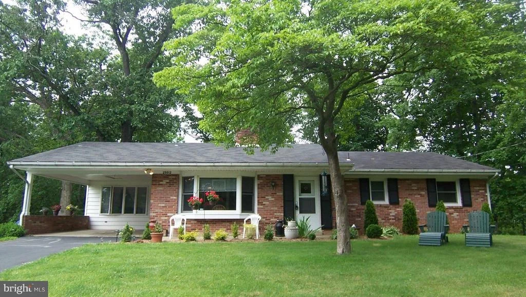 Photo of 25512 JARL DRIVE