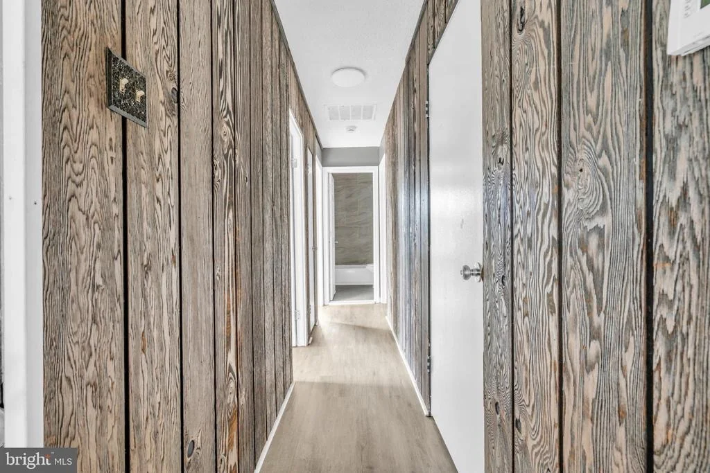 Photo of 22 PERSHING LANE