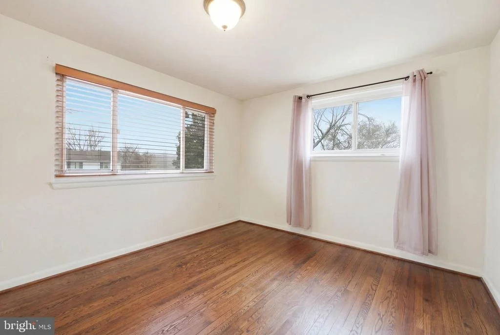 Photo of 7301 SHEFFIELD DRIVE