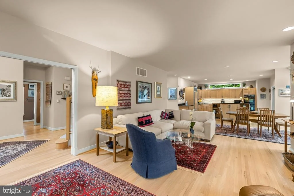 Photo of 11201 SHADOWMERE MEWS