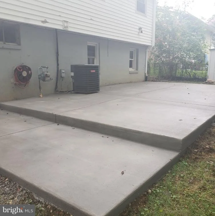 Photo of 3909 FINDLEY ROAD