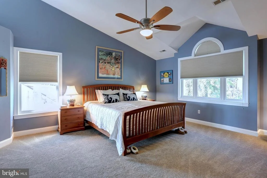 Photo of 8171 BAYSIDE DRIVE