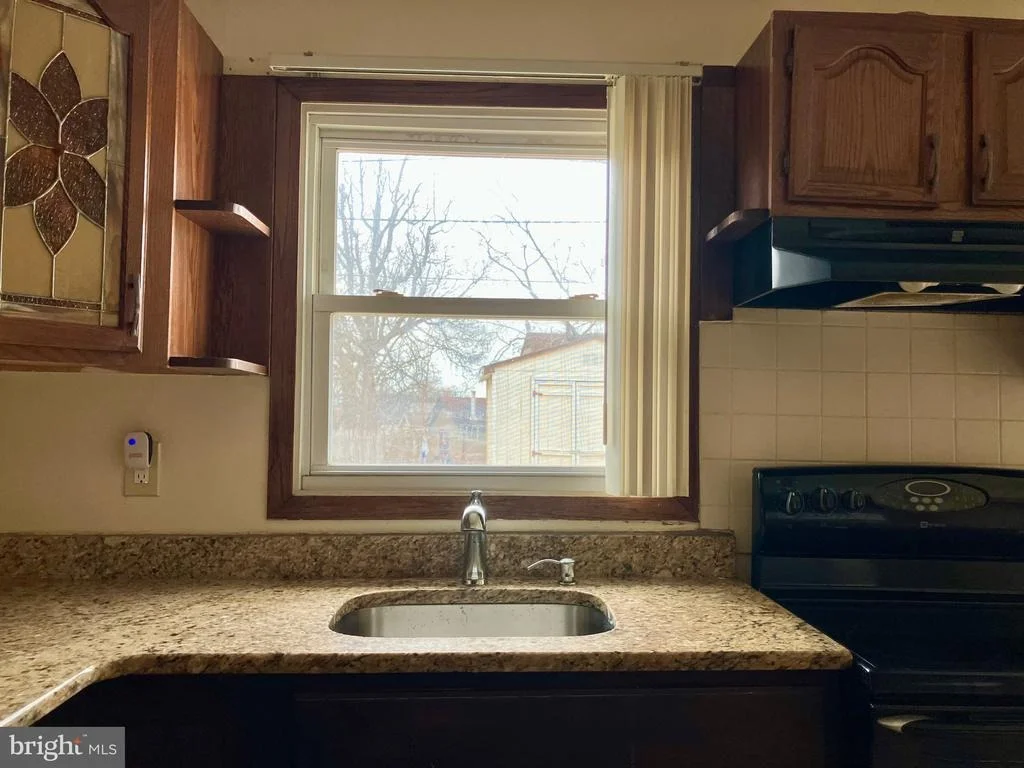 Photo of 38 HAMILTON LANE
