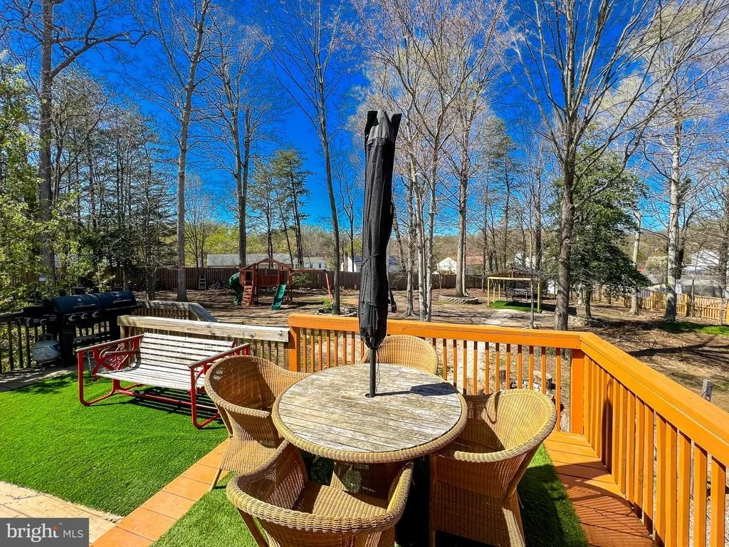 Photo of 9601 ROOSTER LANE