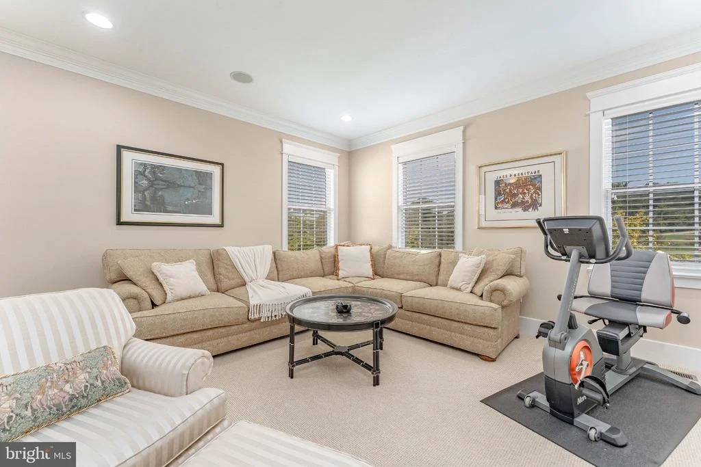 Photo of 305 QUIGLEY DRIVE