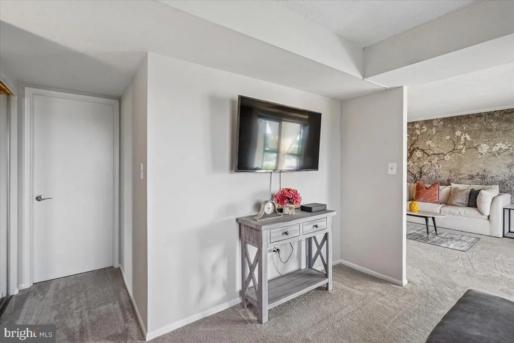 Photo of Unit 1 at 15101 INTERLACHEN DRIVE