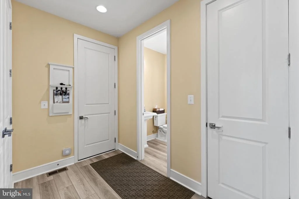 Photo of 22969 AURORA VIEW