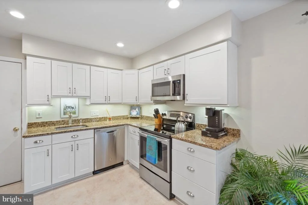 Photo of 10409 MAYNARD COURT
