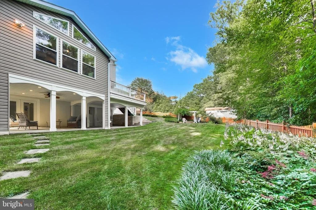 Photo of 8825 STARK ROAD